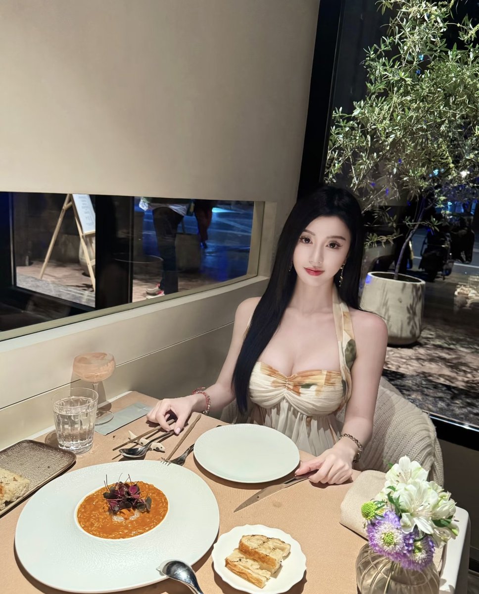 BitchMaker tweet media