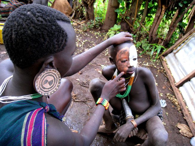 Melian Refugee tweet media