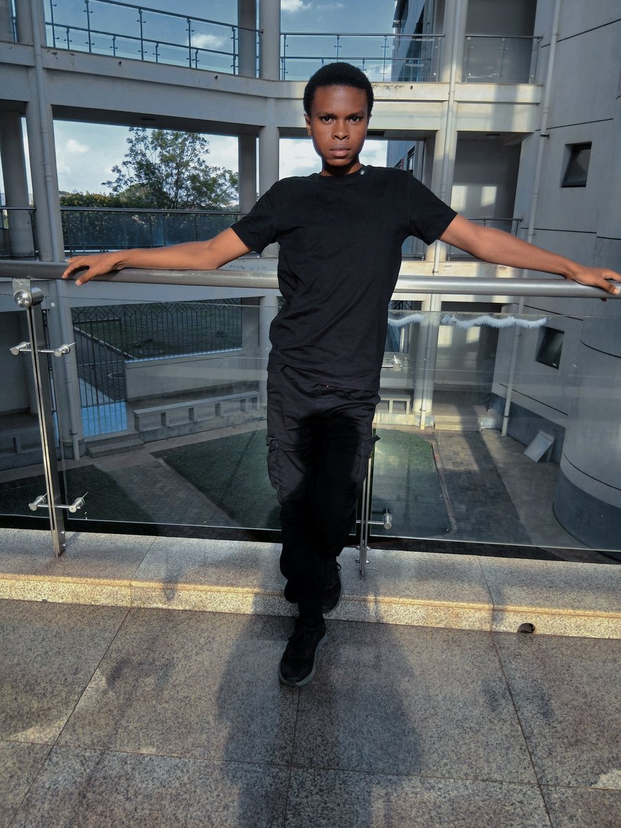 Robbin 荣本森 tweet media