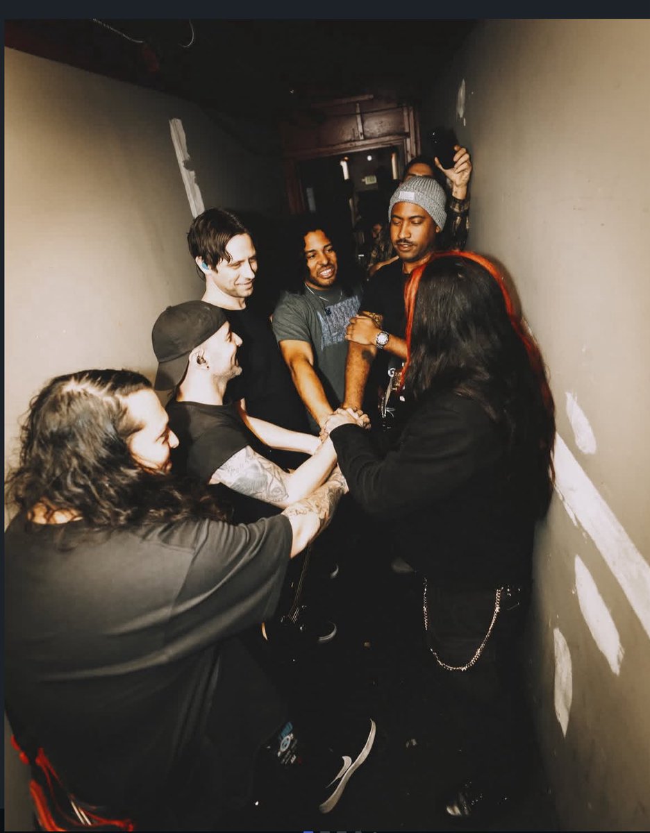 Hambur (@rynsemn) on Twitter photo 