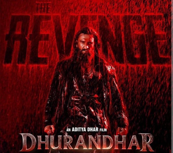 KANNADA__BO's tweet photo. Fast filling/Sold out shows count in Bengaluru for Day1!

#DhurandharTheRevenge - 580 🔥
#Mark - 120 
#TheDevil - 150

Darshan: never had any market outside 3-4 districts + jail controversy 
Sudeep: Rajamouli’s varanaasi can make him relevant again. 

#KFI #sandalwood https://t.co/GGlc99FO3w