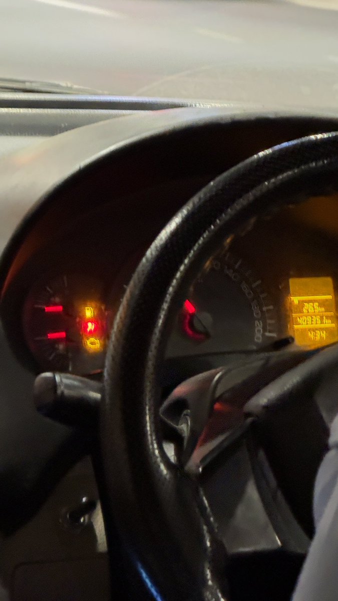 Throttle and Tech tweet media