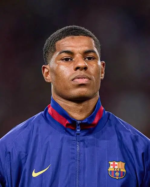 Blesing_Andrew's tweet photo. ❌️❌️ As a Manchester United fan, this feels like pure disrespect from FC Barcelona.

Marcus Rashford still has two years left on his deal at Old Trafford, and after reviving himself with strong performances in Spain, his value has only gone up.

So for Barcelona to come back asking for another season-long loan instead of triggering the agreed €30m option? That’s wild.

United have already made it clear that fee is below his current market value, and they’ve said as much to sporting director Deco. Talks have been ongoing for months too.

After everything Rashford has shown, trying to get him on the cheap again just feels like taking the mickey. Pay up or move on.

What do you think, Reds?