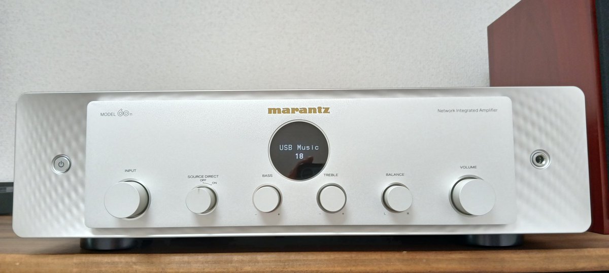 とうとう買ってしまった！
マランツモデル60
音がすごく良くなった！

これでまた引きこもりかも。。。笑

さて今日は音楽三昧！
