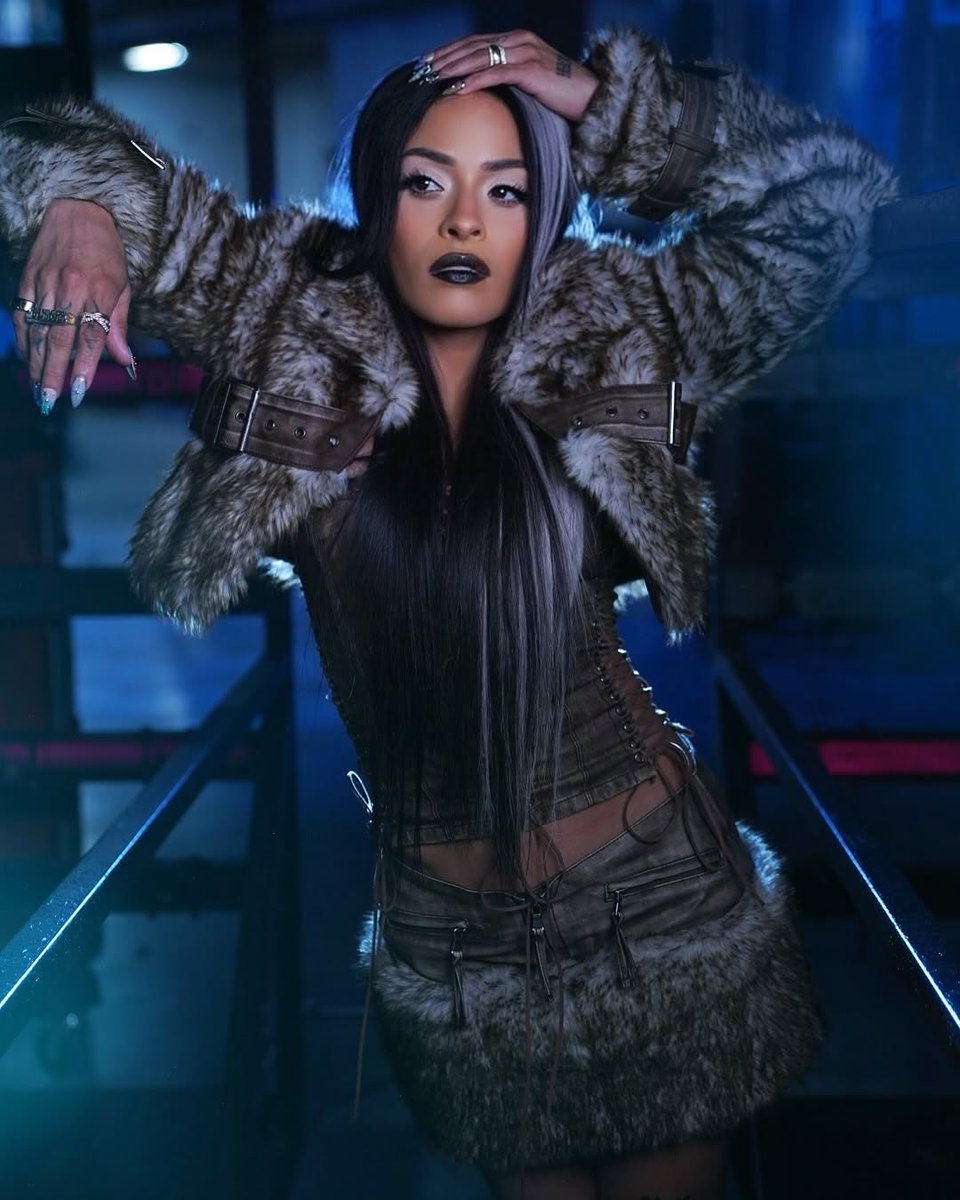 A little late as I was caught up finding new red velvet items for her. Wednesday was another episode of SHE LEAVES ME WEAK aka #WomensCrushWednesday and its all about the recurring guest and most beautiful woman in WWE. My future wife, my queen, my goddess. <a href="/bebedeboricua/">⋆𐙚₊˚ ̆̈ʙᴏʀɪᴄᴜᴀ ʙᴀʀʙɪᴇ⋆𐙚₊˚Not @/ZelinaVegaWWE</a>