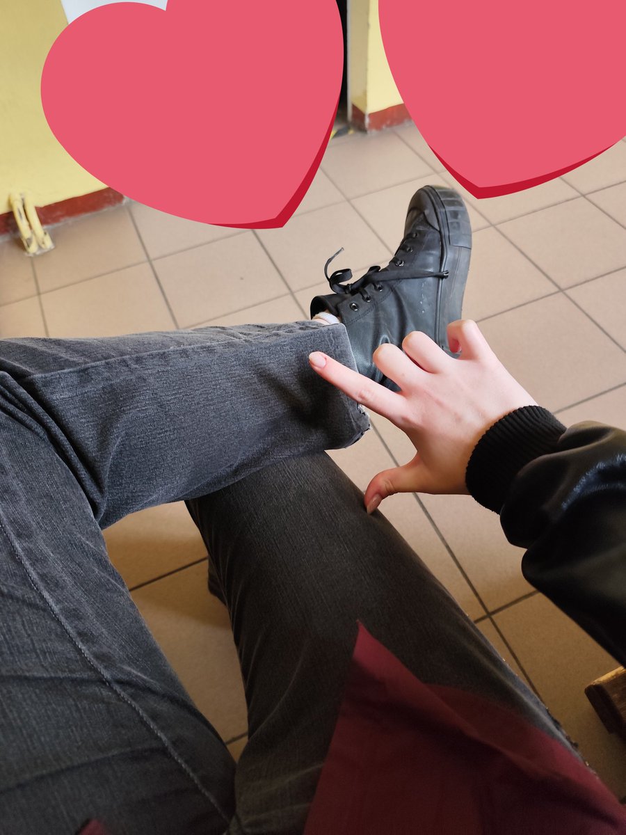 makiroo💸femdom-findom 🐶 tweet media