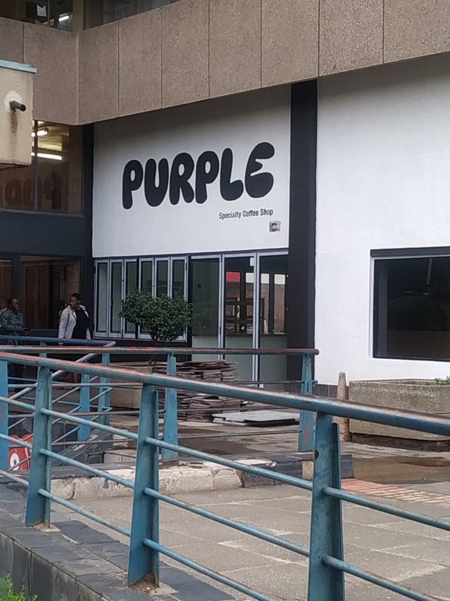 𝐈 𝐇𝐚𝐯𝐞 𝐀 𝐒𝐭𝐨𝐫𝐲 𝐓𝐨 𝐓𝐞𝐥𝐥 tweet media