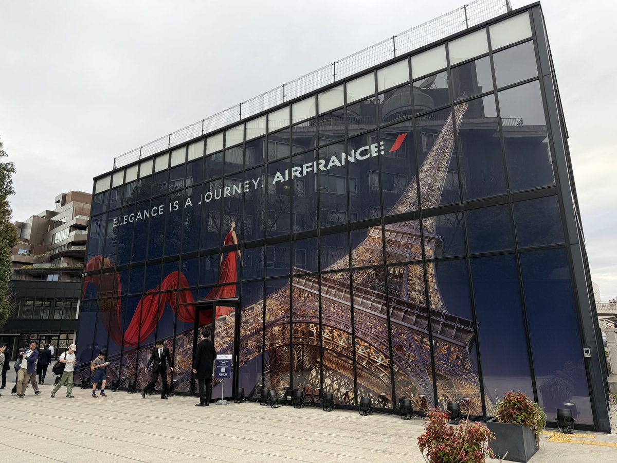 限定キーホルダーもらった。

原宿
AIRFRANCE
<a href="/AirFranceJP/">エールフランス航空 Air France</a> 
エールフランス