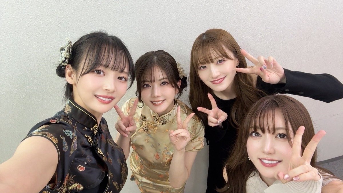 takamiyamari's tweet photo. 本日はメ〜テレNEXT杯理麗麻雀９の収録です！
おかぴとツインミューズがんばります💫
チームりおかなと足したらまりおかな☺︎
#メ〜テレNEXT #理麗麻雀 https://t.co/SJDDjP7Hcn