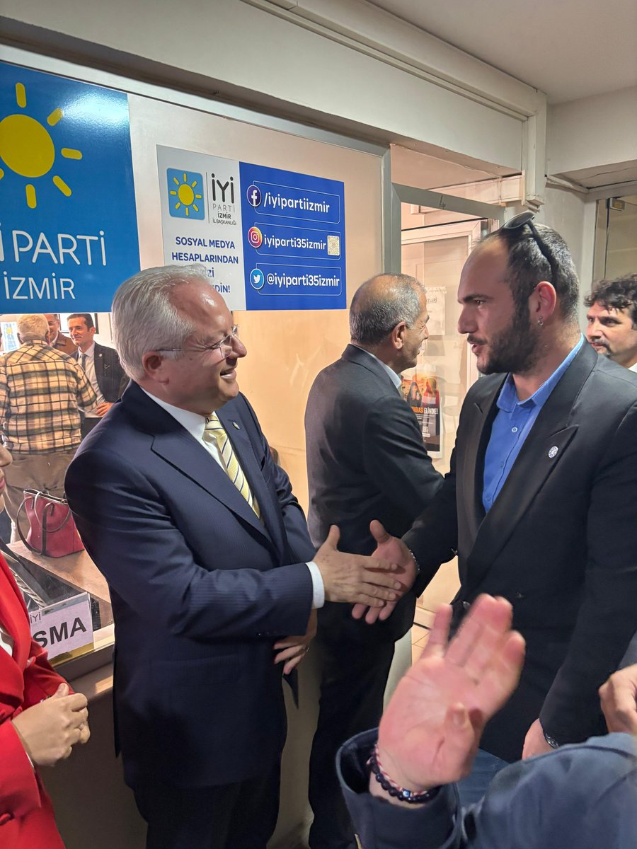 İl Başkanlığımızda düzenlenen bayramlaşma merasimine katılım sağladım.
Teşkilatın birliği ve inancı yerinde.
Adım adım İktidara !

<a href="/iyiparti/">İYİ Parti</a> 
#müsavatdervişoğlu