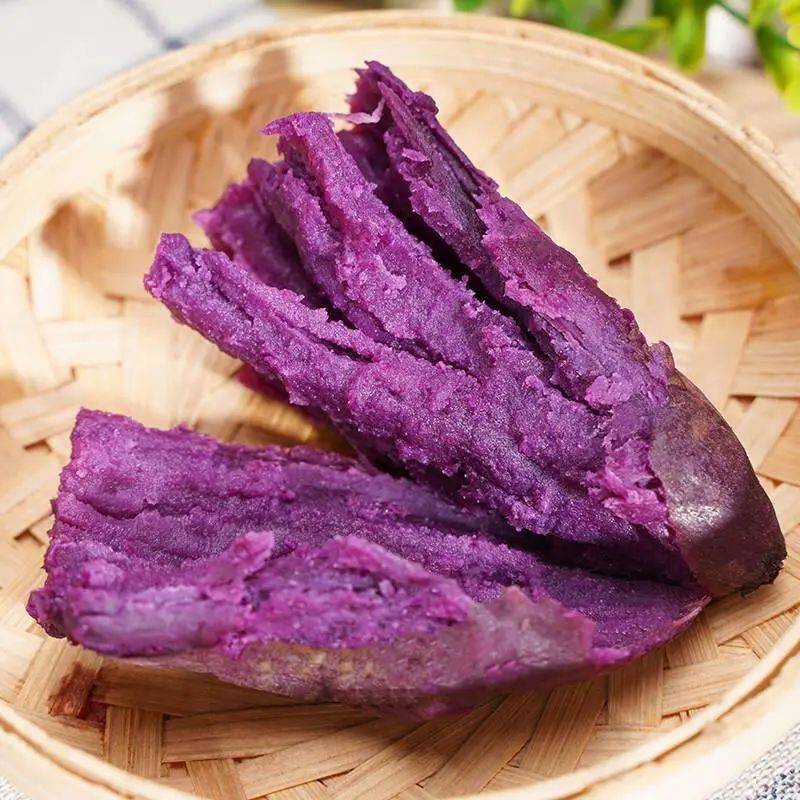 catherine tweet media