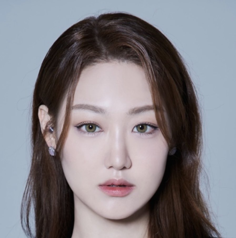 Linslet Oh tweet media