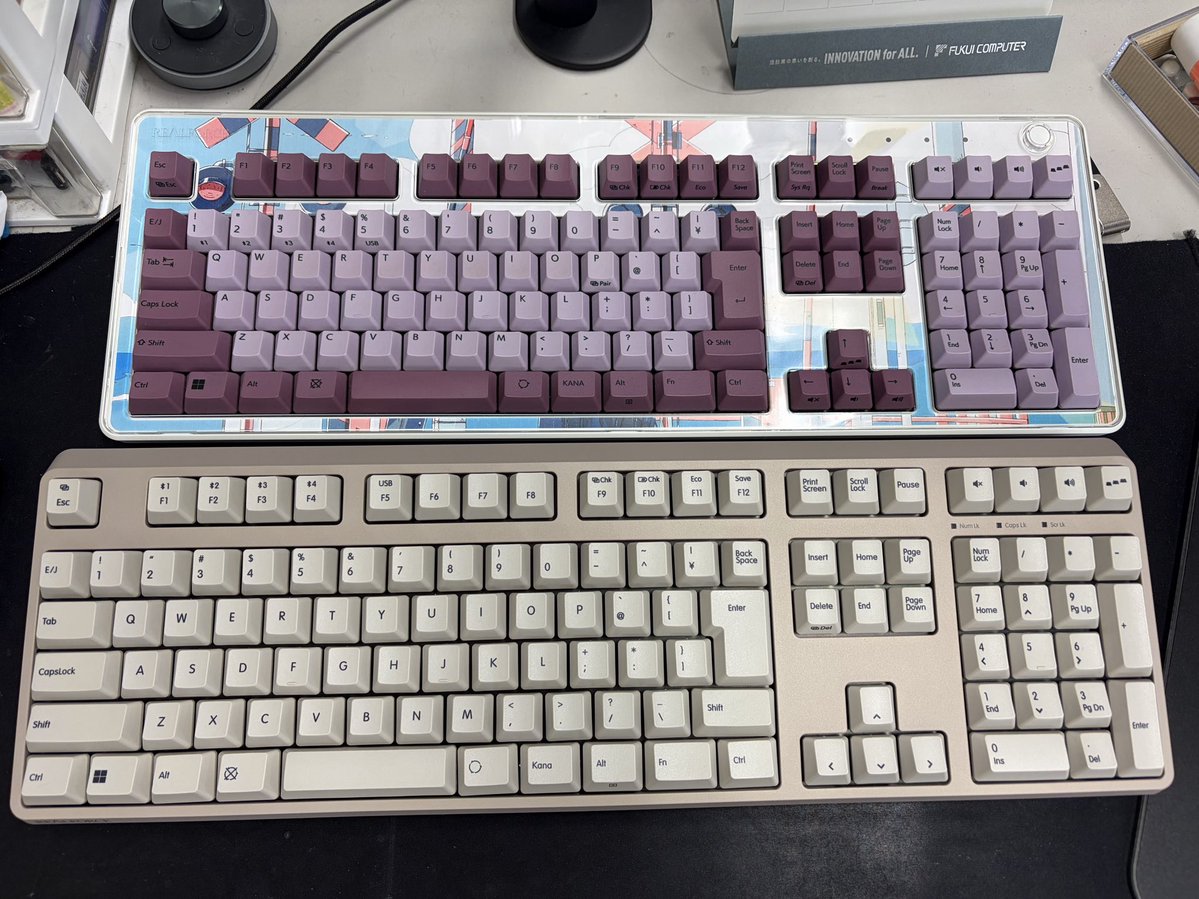 happy6000 tweet media