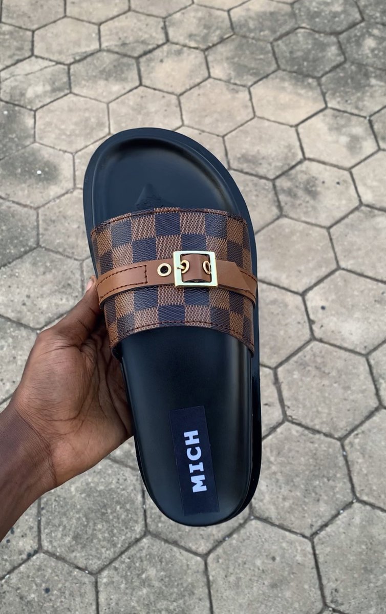 Mich footwears tweet media