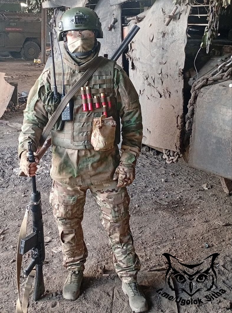 tommyrus-42r tweet media