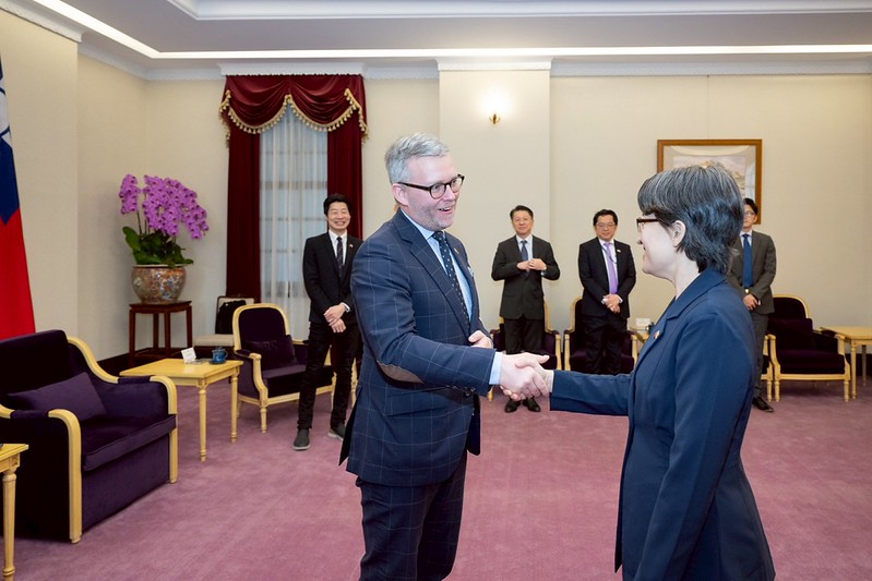 Taiwan_Today's tweet image. .@bikhim receives #Finnish🇫🇮 parliamentary delegation
taiwantoday.tw/2/282457