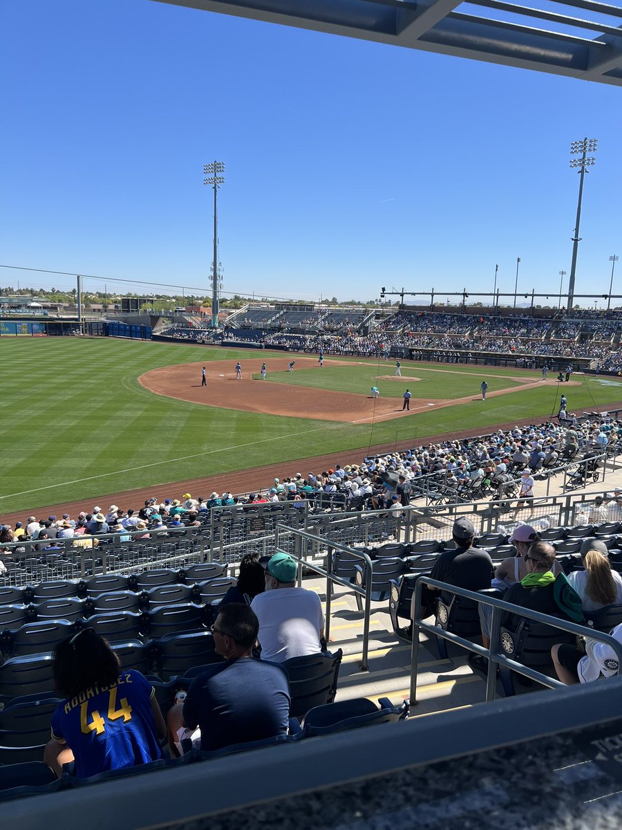 alexvanwilder's tweet photo. @Mariners Luuuke! He’s been on fire the past two games https://t.co/SaIetyeItO