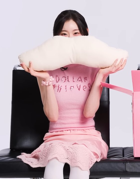 사랑 💟 (sʟᴏᴡ ᴏɴ ᴡᴅ) tweet media