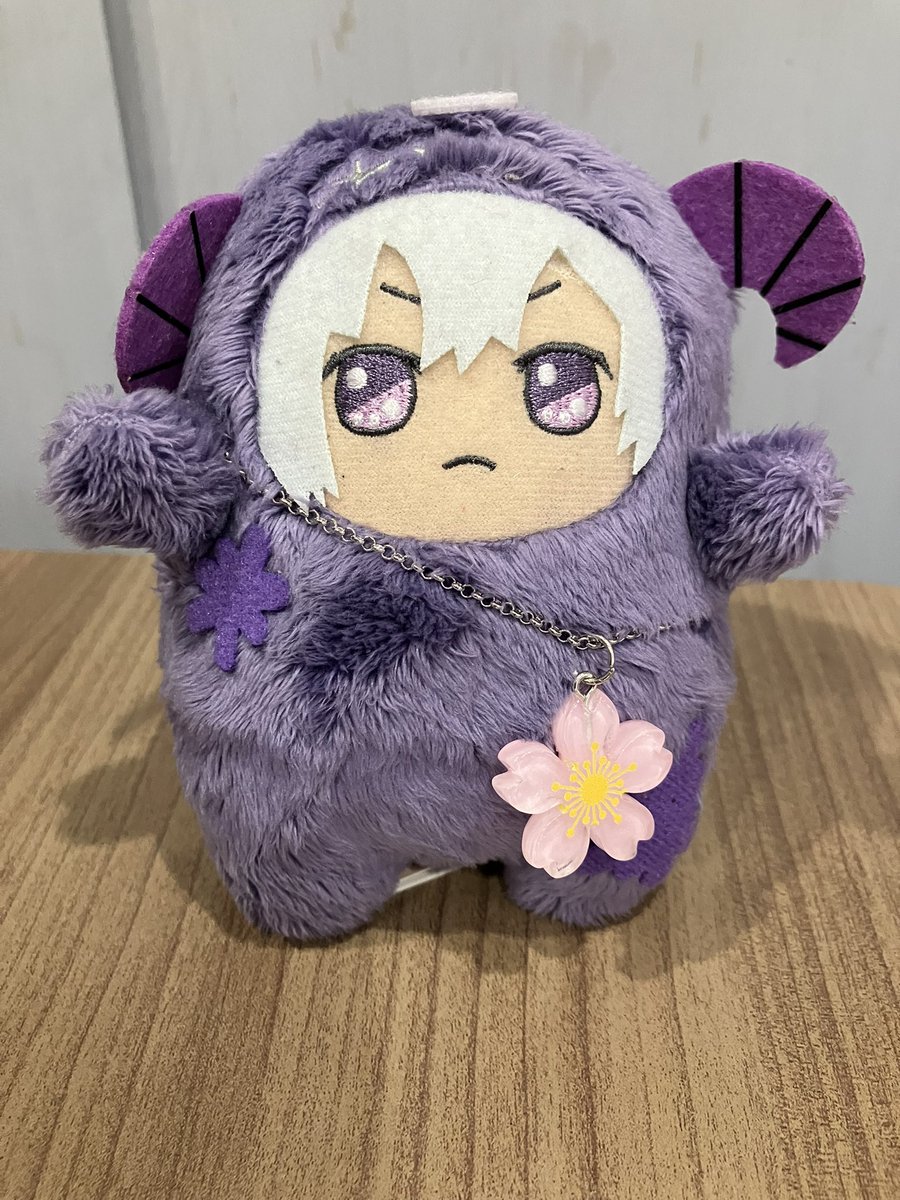 拡散希望

明日のお品書きできました！
なんと言っても、新作の桜舞い散るドレス
🌸🌸🌸
ぜひスペースで実物を見てくださいね

イケハニで売り切れたモンドレスの再頒布もあります

よろしくお願いいたします

#モンの衣装箱
#モンのいる暮らし
#トプステ