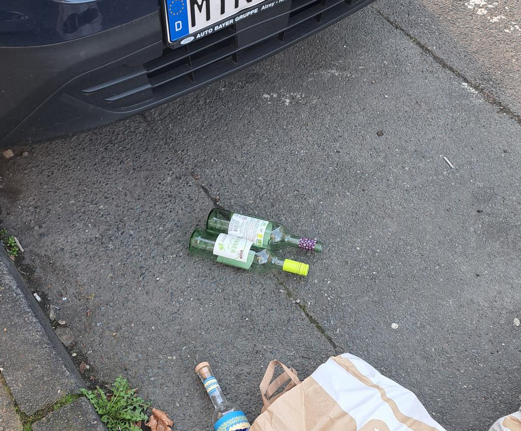 z✮e 666 tweet media