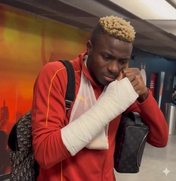 Noldu bir daha yapamayacak mısın bu hareketi <a href="/victorosimhen9/">Victor Osimhen</a>