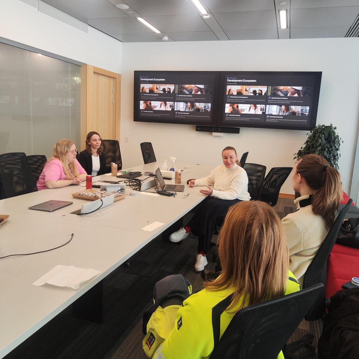 Black Box tweet media