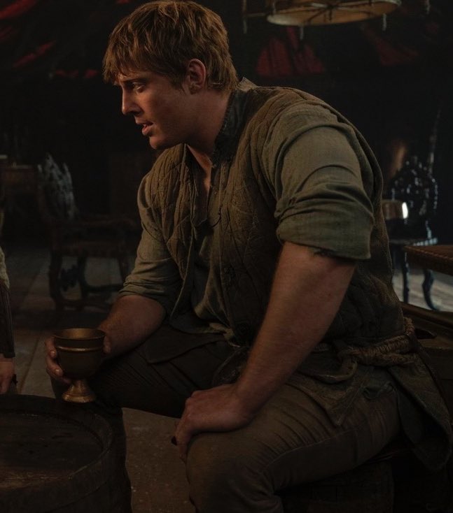 finn bennett shady facts tweet media