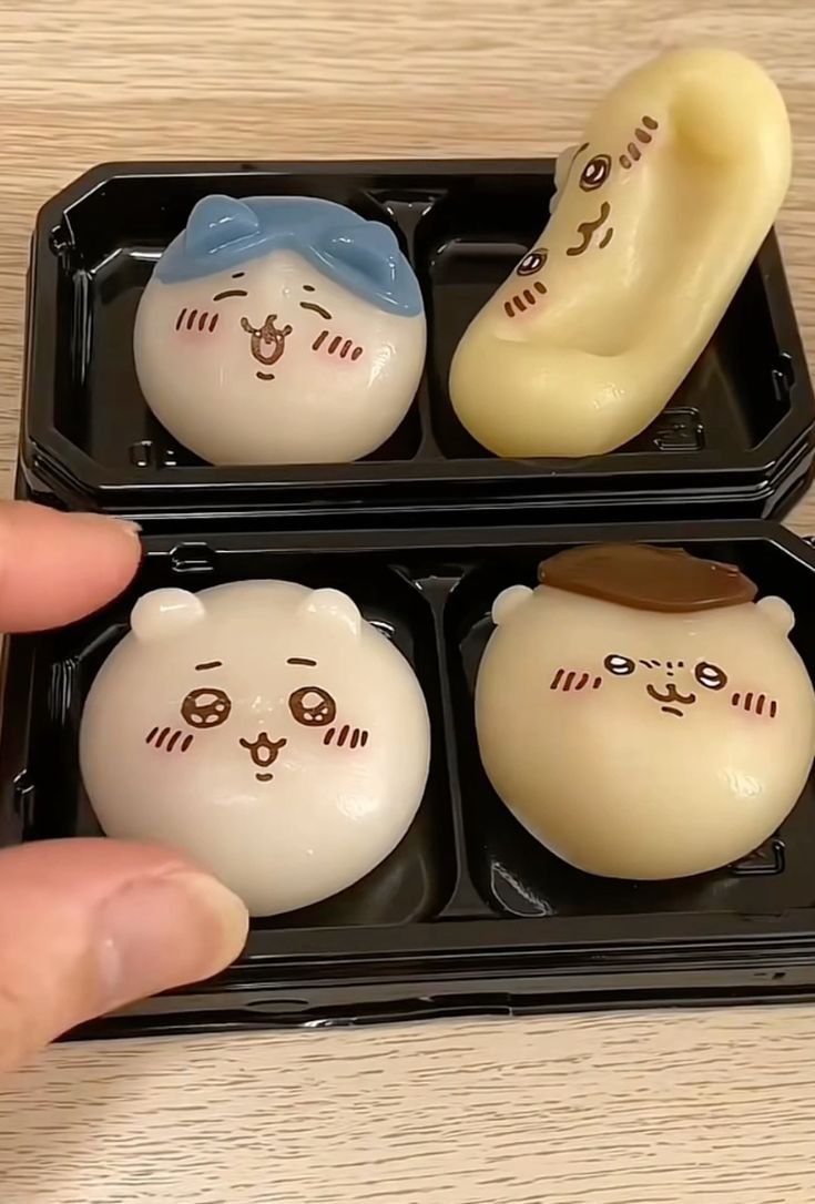 Cute Dessert tweet media