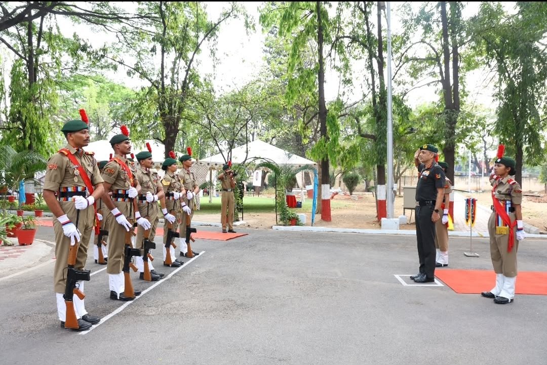 Lt Gen Virendra Vats, YSM, SM, VSM, DGNCC visited NCC Directorate AP and Telangana from 17–19 March, reaffirming the organisation’s commitment to excellence in training and youth development. DGNCC also visited  NCC Group HQ, Secunderabad, 1T Girls Bn and interacted with cdts.