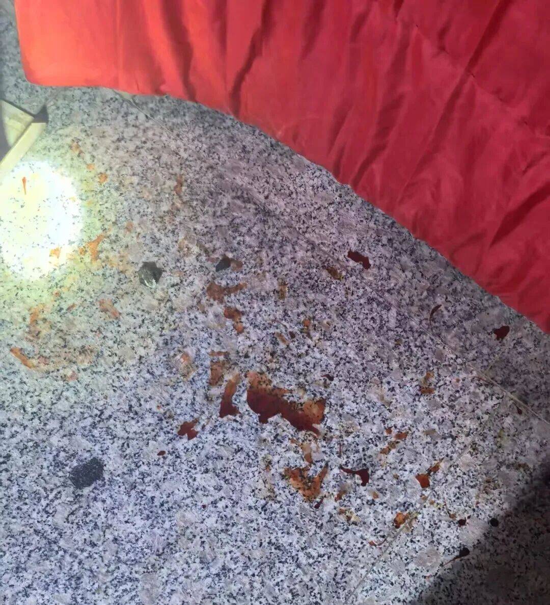 Rock critic tweet media