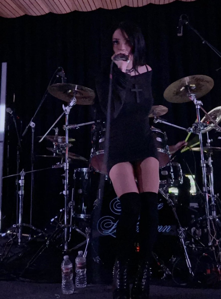 I FEEL EVERYTHING TOUR tweet media