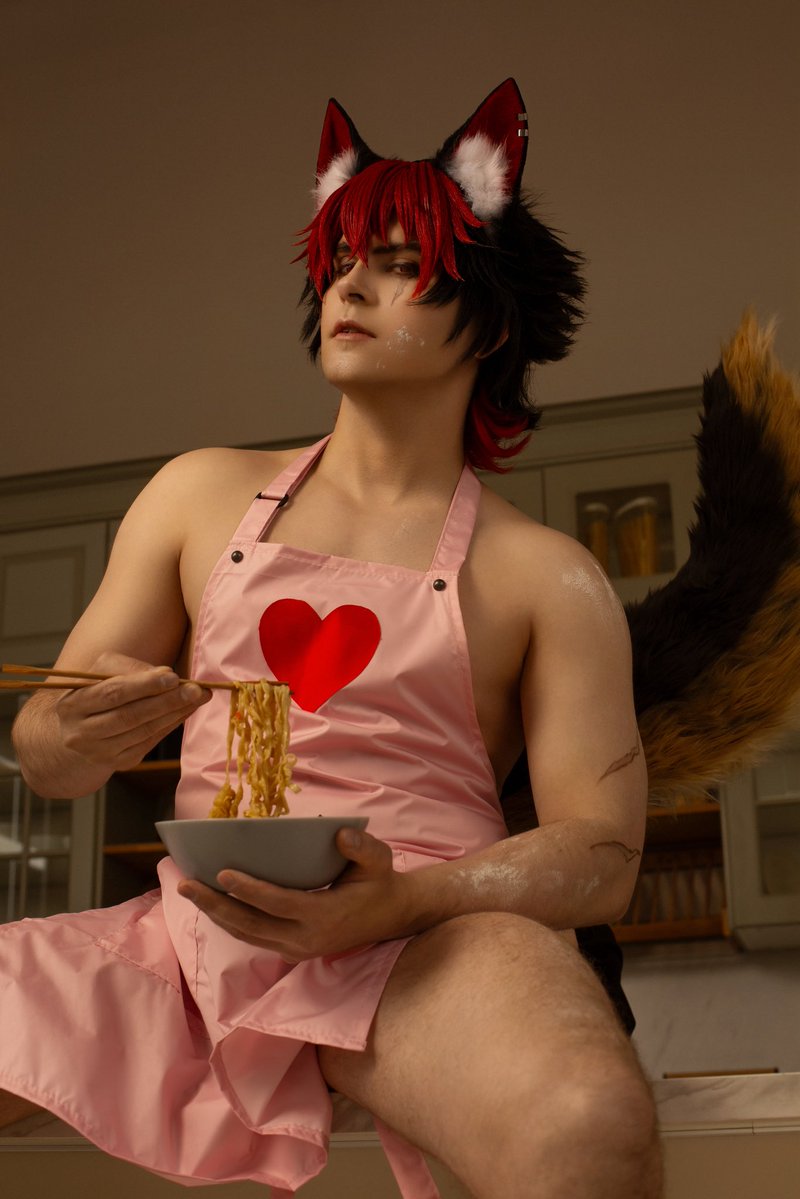 GRAYSONFIN 👄 tweet media