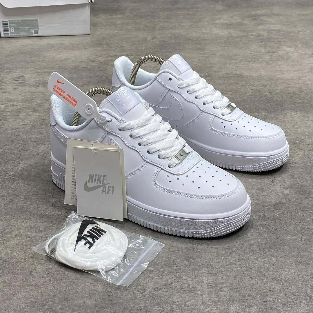 Tifi (Eemi Oga) tweet media