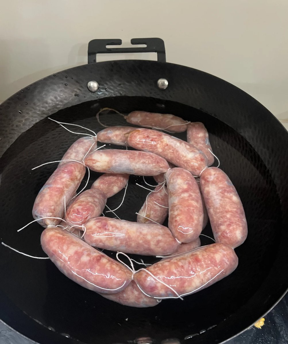 dahbuda6352 tweet media