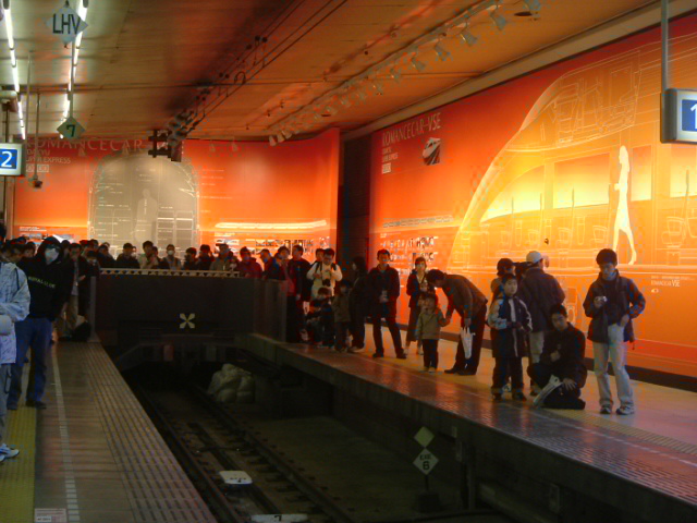 ざまッチ tweet media