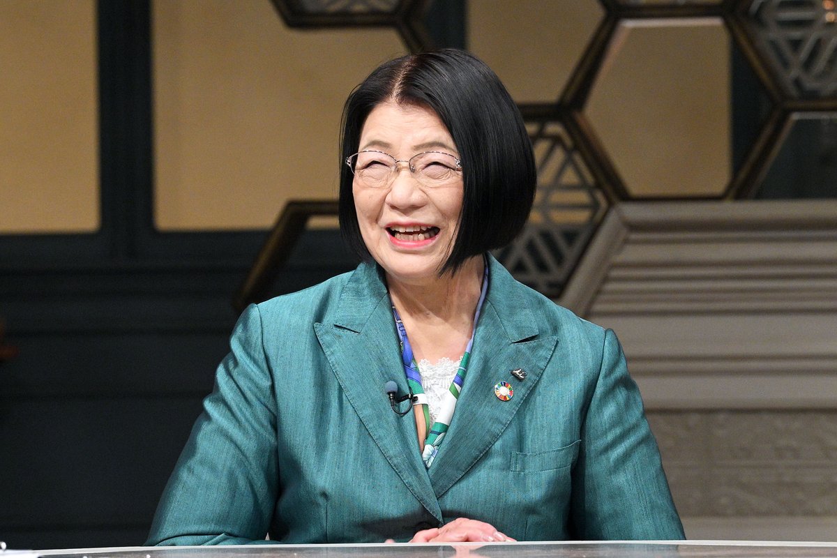 TVTOKYO_PR's tweet photo. 今夜11時06分～ #カンブリア宮殿

独創的なサービスを生み出す
新たなリーダー像とは？

企業経営者として活躍し、今の時代に攻める
女性トップ2人をスタジオに招く。

アルバイトからあずきバーで知られる #井村屋 の
会長に上り詰めた中島氏と、2人の子育てをしながらスマホアプリで画期的サービスをつくり上げた #iiba（イイバ）の逢澤氏を招き、未来を見据えた社会について
掘り下げます。

是非、ご覧ください。
