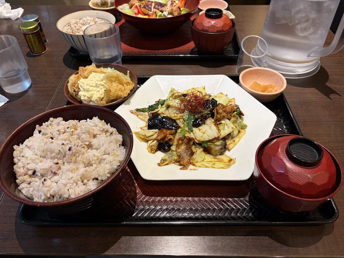 saikooo_gg's tweet photo. さてさてゲームから離れてもう3ヶ月以上経ちましてそろそろゲームしたいところですが、ネット回線工事の関係で4月上旬までゲームができませんどうすればいいですか https://t.co/oiJe8ETEiF