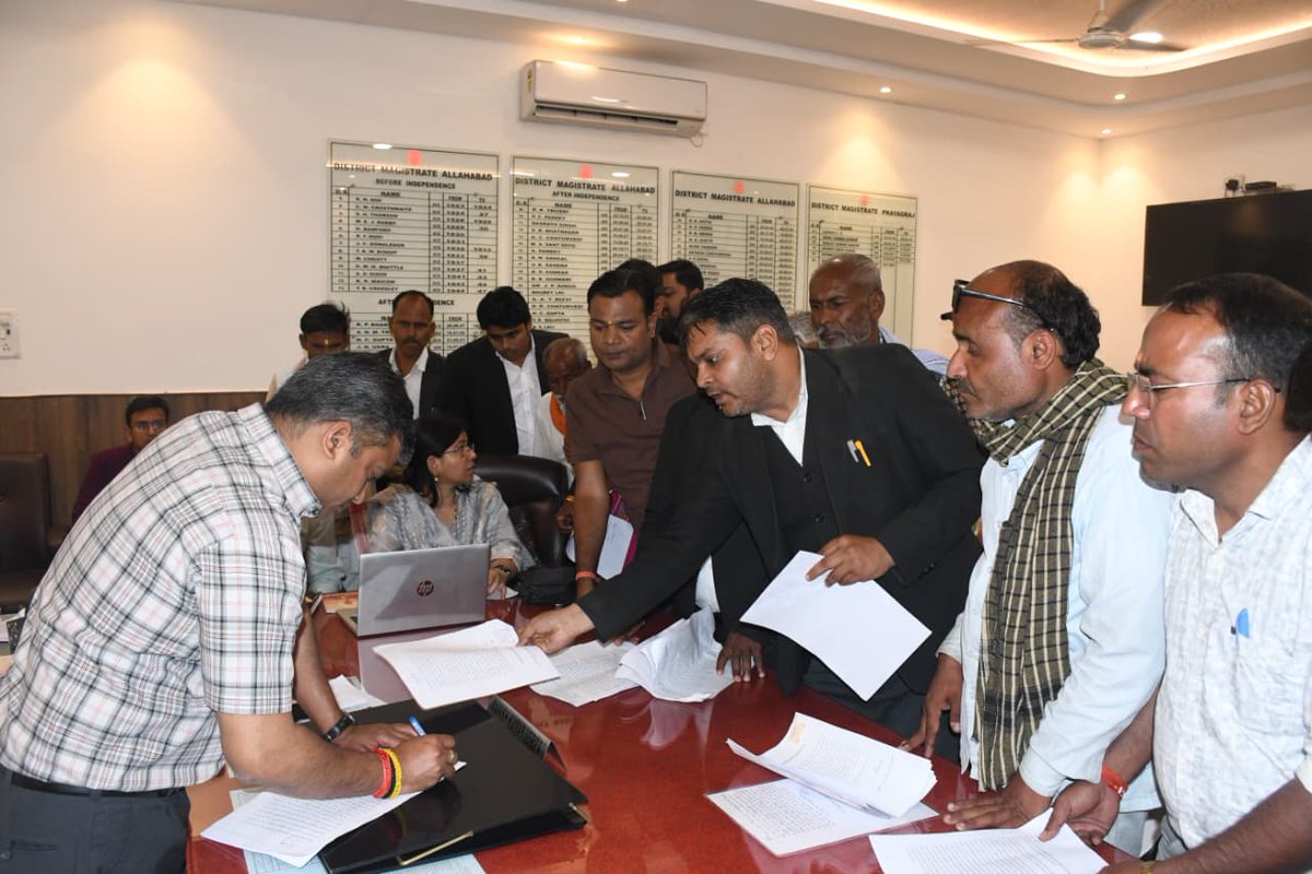 DM Prayagraj tweet media