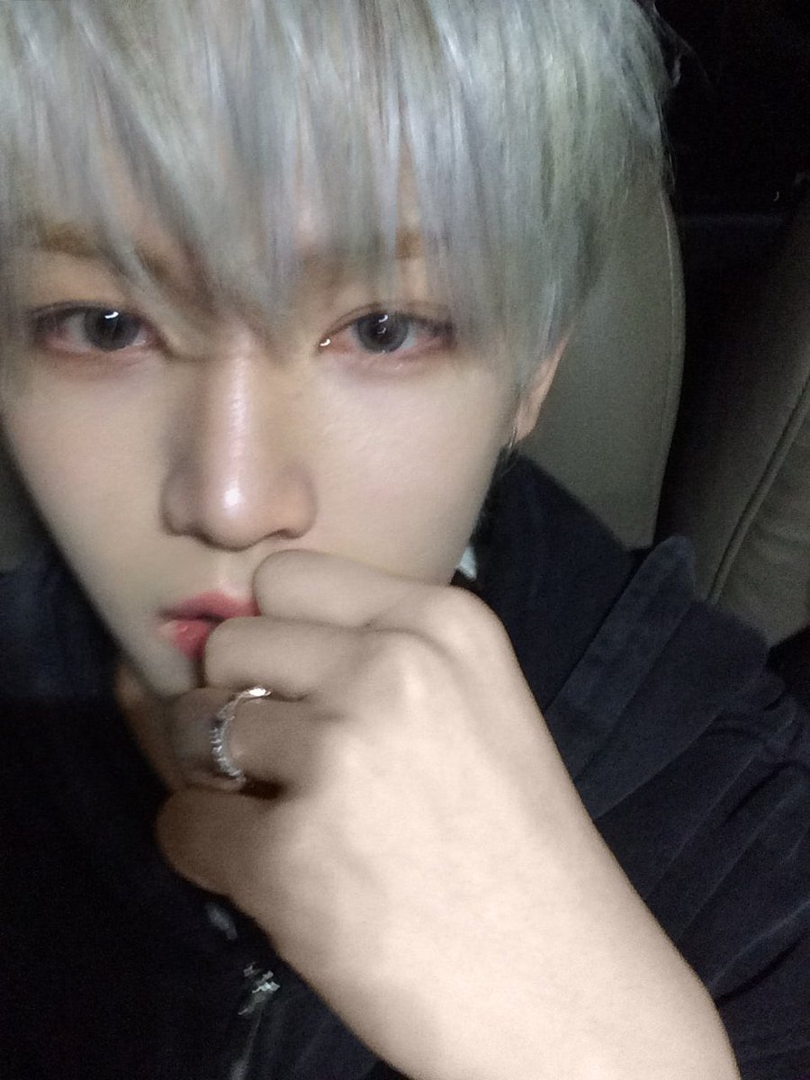 gunbbangi's tweet photo. 아니백금발썅 미챴나 니 ㅋㅋ https://t.co/KCTlpljRoj