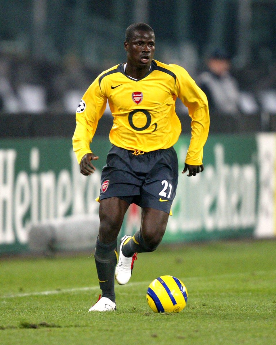 FourFourTwo tweet media