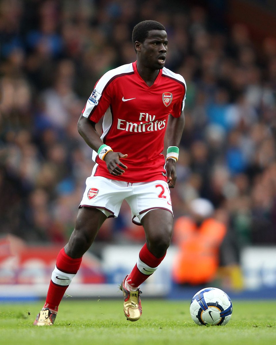 FourFourTwo tweet media