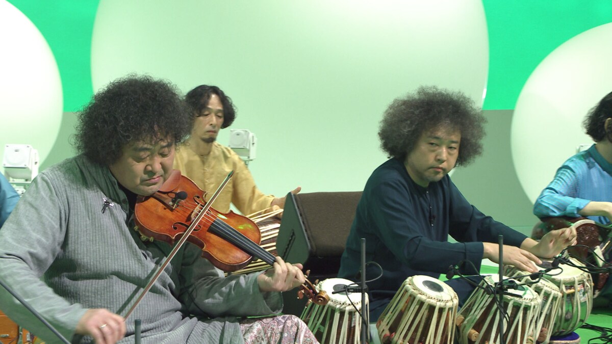 natalie_mu's tweet photo. 葉加瀬太郎「題名のない音楽会」で
再び坂本龍一の名曲を弾く🎻

U-zhaanとインドアレンジで
「ぼくのかけら」カバー
https://t.co/NLiM5weU7P

#題名のない音楽会 https://t.co/b4LqrUVlWo