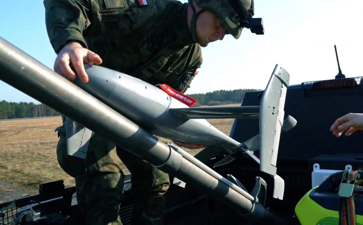 Майор tweet media