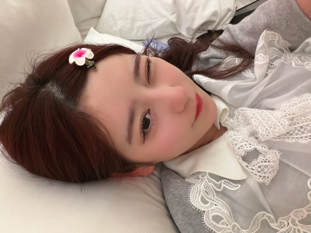 月足天音 (FRUITS ZIPPER) tweet media