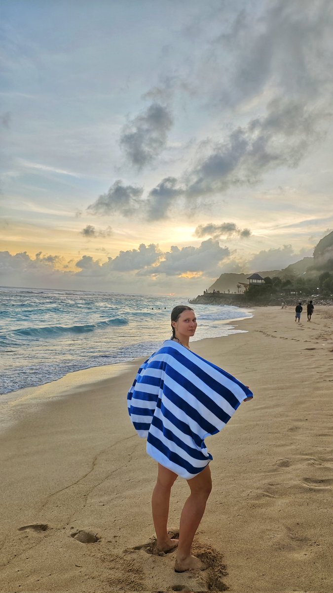 Polina S tweet media