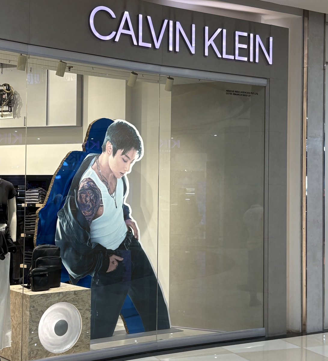 Jiri⁷ JOIN MV PREMIER JEBAL tweet media