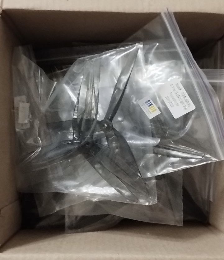 зла Відьма tweet media