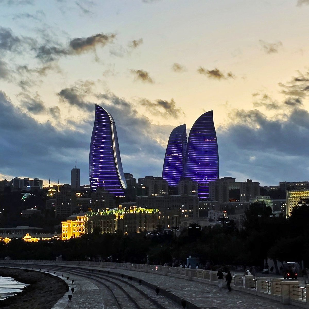 asim_mateen's tweet photo. Baku, Azerbaijan 🇦🇿 https://t.co/PlTau00Gbu