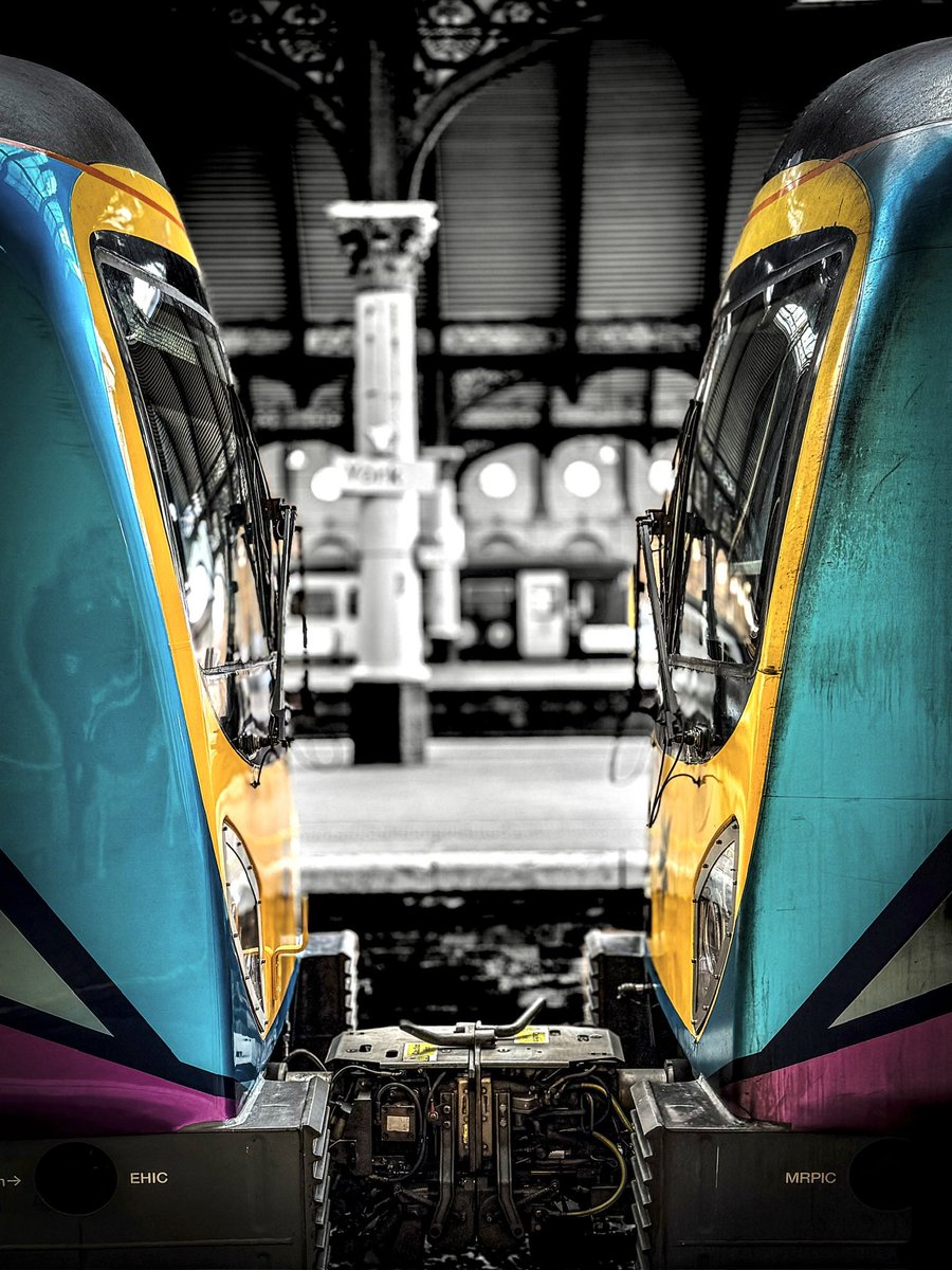 Miles and Chains tweet media