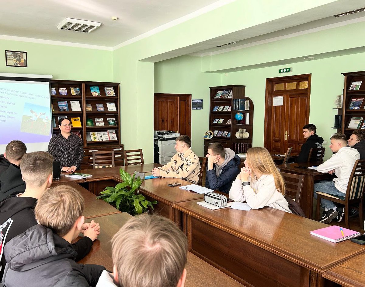 Бібліотека ім. Л. Каніщенка ЗУНУ tweet media